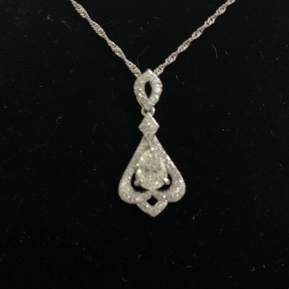 14k Solitaire Diamond Pendent - Picture 7 of 9